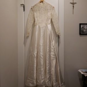 Vintage 1983 wedding dress